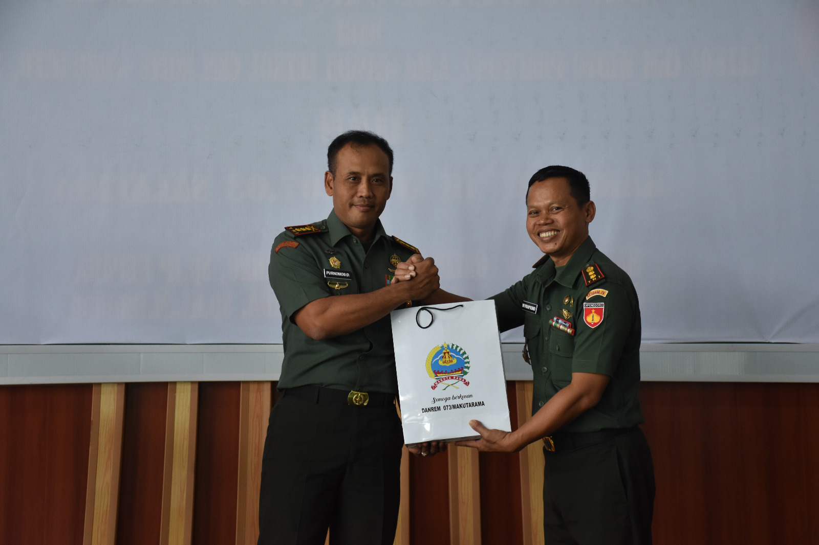 DANREM 073/MKT HADIRI RAMAH TAMAH DI DENKESYAH 04.04.03 SALATIGA